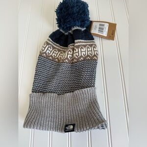 The North Face Ski Pom Pom Beanie Fair Isle Hat Women’s NEW. 1160